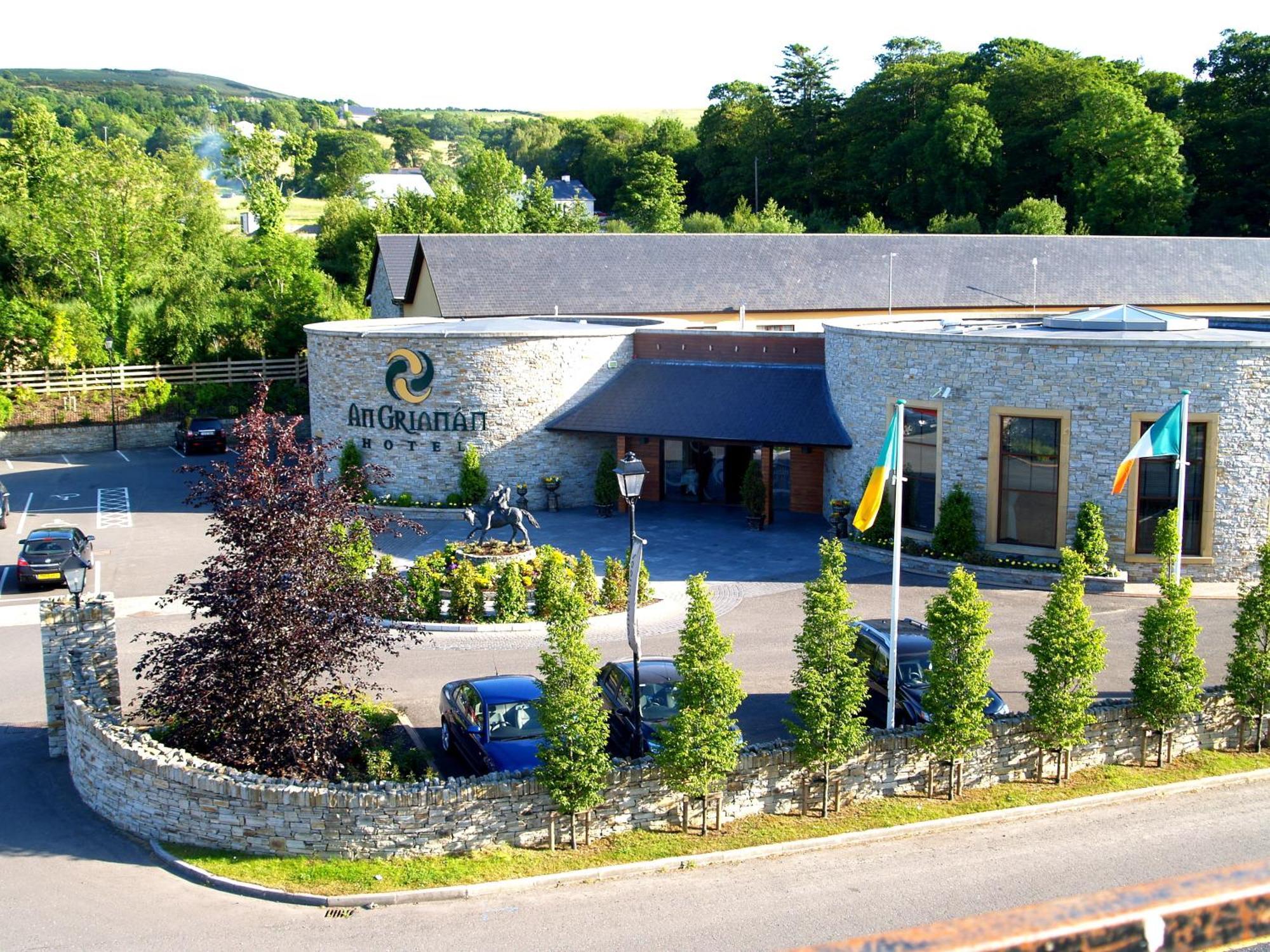 安格里兰酒店 Burt 外观 照片