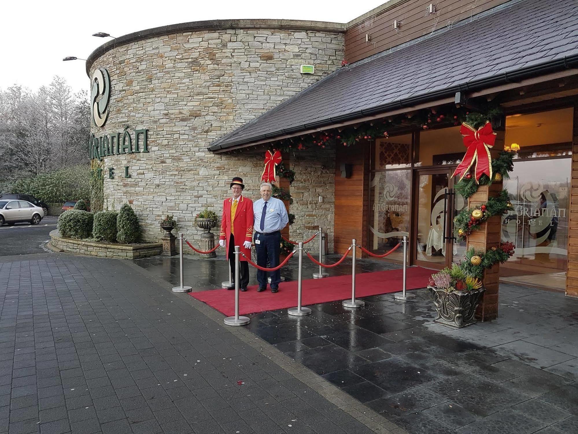 安格里兰酒店 Burt 外观 照片