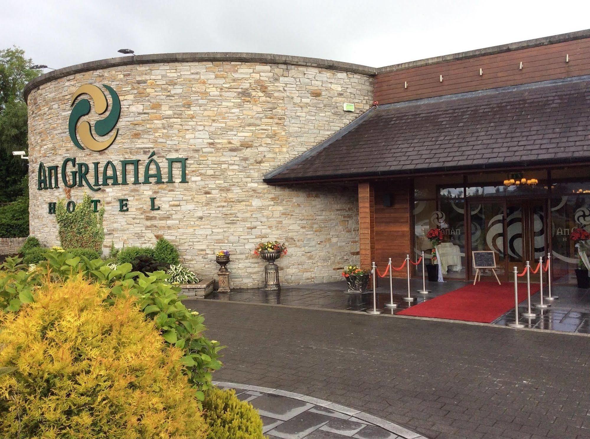安格里兰酒店 Burt 外观 照片